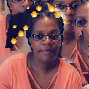 Meet your Posher, Janet